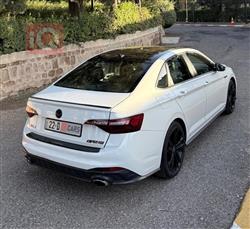 ڤۆڵکسواگن جێتا